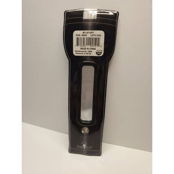 Duo-Flat Flashlight with Illuminating Magnifier, Only  1/4" Thick, lot of 4 - Picture 4 of 10